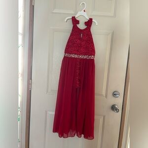 Gently used size 7 Speechless Elegant Red Sleeveless Kids Dress/Romper